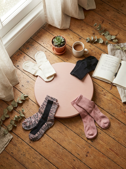The Form & Flow Grip Socks™ — Non-Slip Pilates & Studio Socks